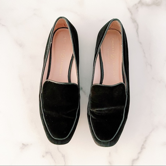 Chinese Laundry Gabby Black Velvet Loafer - Picture 3 of 8